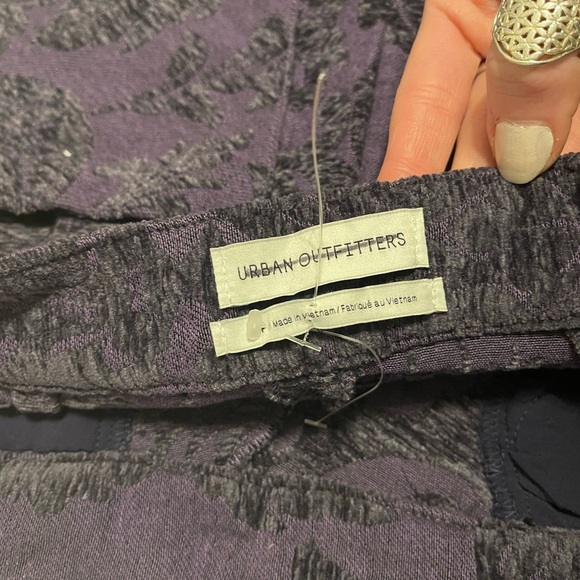 Retro Whimsigoth Urban Outfitters Retro Textured Zipper Detail Mini Skirt Small - Picture 7 of 8